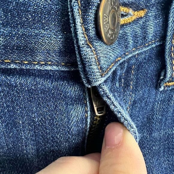 J. Crew Mid Wash Blue Low Rise Toothpick Stretch Ankle Denim Jeans Size 26 - Picture 5 of 14